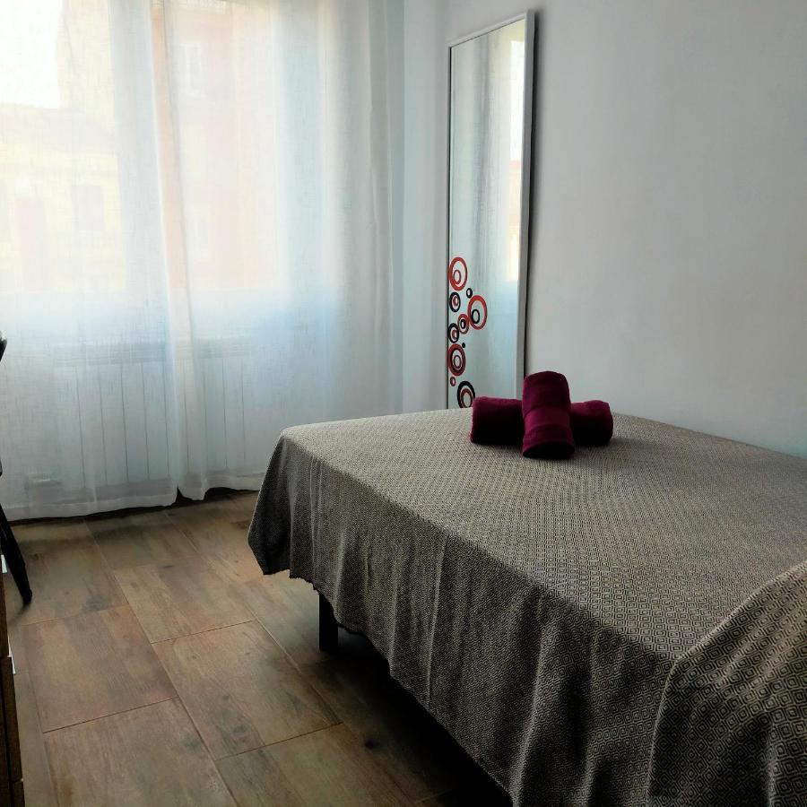 La Puerta Al Centro De Logrono Vino Crianza Y Desayuno Incluidos Apartamento Exterior foto